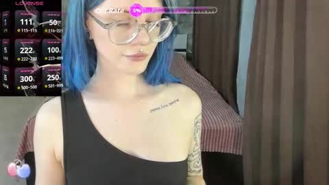 Snapshot of aurora__cute chatting on November 2025 07:46:02 PM Auroraa Cute online show from November 2025 07:46:02 PM