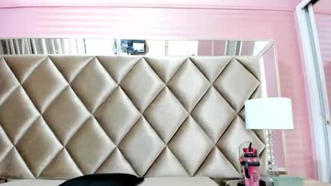 aurora_rossii online show from March 2026 03:12:02 AM