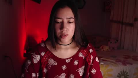 Snapshot of aurora_shy_ chatting on May 2026 05:14:01 AM Aurora online show from May 2026 05:14:01 AM