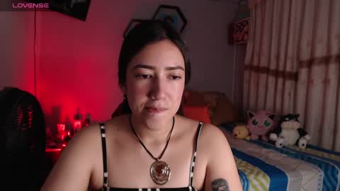 Snapshot of aurora_shy_ chatting on July 2026 12:43:01 AM Aurora online show from July 2026 12:43:01 AM