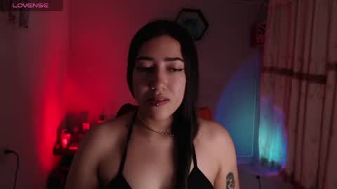 Snapshot of aurora_shy_ chatting on July 2026 11:40:01 PM Aurora online show from July 2026 11:40:01 PM