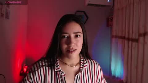 Snapshot of aurora_shy_ chatting on July 2026 02:54:01 PM Aurora online show from July 2026 02:54:01 PM