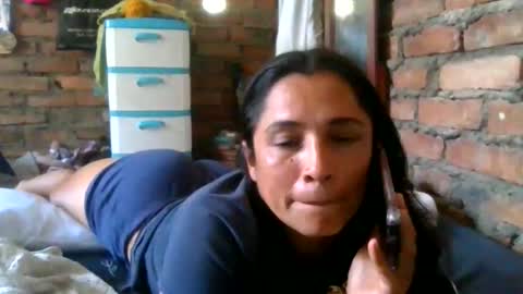 auroraangels1 online show from May 2026 02:21:02 PM