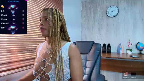 Ariana online show from September 2025 07:46:02 PM