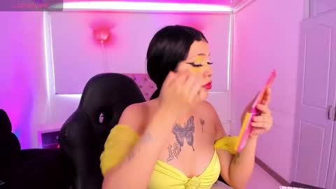 Aurora Diaz online show from October 2025 08:51:01 PM