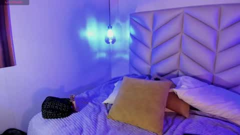 Aurora online show from February 2025 12:54:02 AM