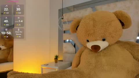 Aurora  online show from December 2025 11:59:01 AM