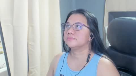 Snapshot of auroramaze88 chatting on May 2026 05:32:01 PM Auroramaze88 online show from May 2026 05:32:01 PM