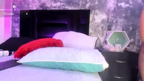 Aurora Rojas online show from February 2025 06:05:02 AM