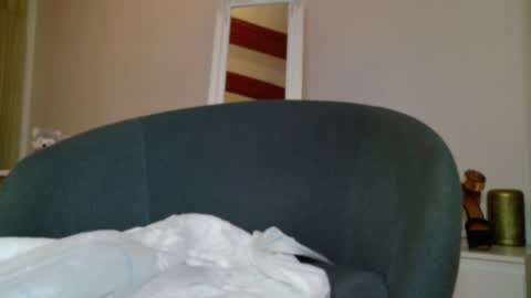 Snapshot of aurorasiera chatting on February 2025 01:27:01 AM Aurora online show from February 2025 01:27:01 AM