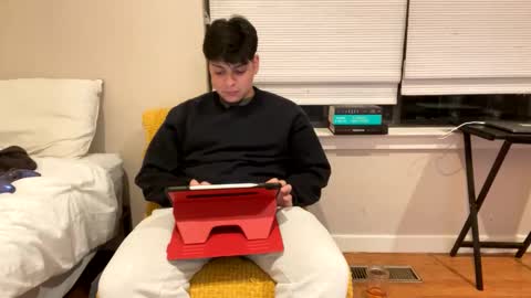 HarrisonGeorge online show from March 2025 04:38:02 AM