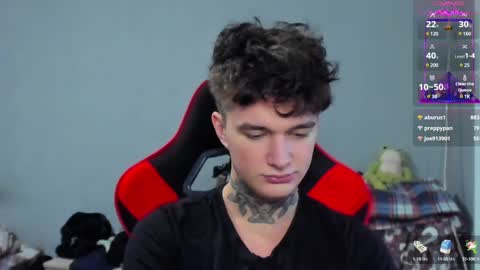 Snapshot of austen_milker chatting on December 2024 09:31:01 AM Austen online show from December 2024 09:31:01 AM