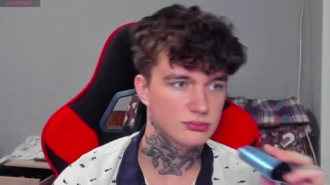 Snapshot of austen_milker chatting on January 2025 03:32:01 PM Austen online show from January 2025 03:32:01 PM