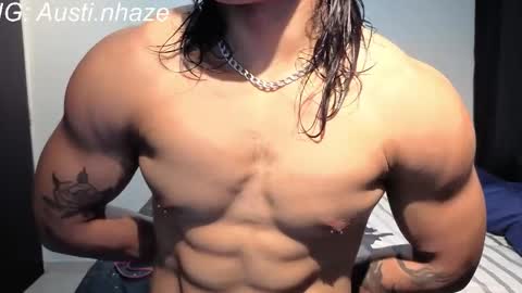 Snapshot of austiin_haze chatting on May 2026 02:17:02 AM Austin online show from May 2026 02:17:02 AM