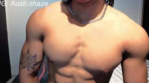 Snapshot of austiin_haze chatting on May 2026 02:39:01 AM Austin online show from May 2026 02:39:01 AM