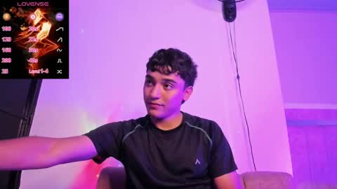 Snapshot of austin_cardieff_ chatting on September 2025 04:35:02 AM Austin online show from September 2025 04:35:02 AM