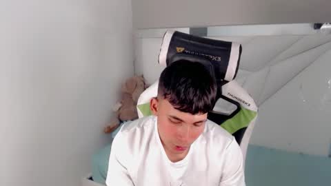 AUSTIN online show from October 2025 08:54:02 PM