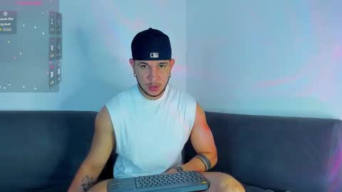 A online show from October 2025 12:20:01 AM