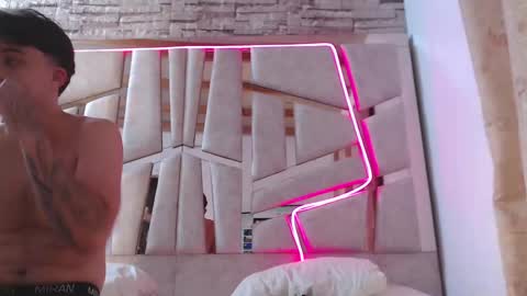 austin_mia45 online show from February 2025 07:34:02 AM