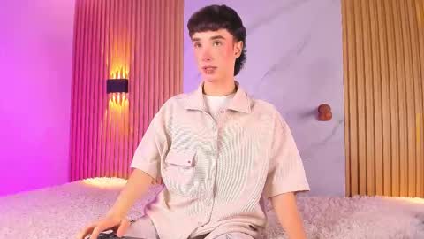 austin_rouse online show from October 2025 07:04:02 PM