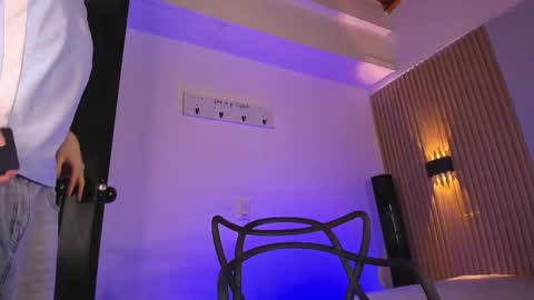 austin_rouse online show from February 2026 08:35:01 PM