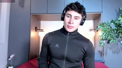 Austin  online show from February 2026 08:03:02 PM