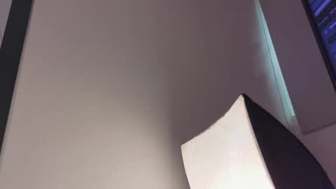 austinreeds online show from April 2026 12:47:02 PM