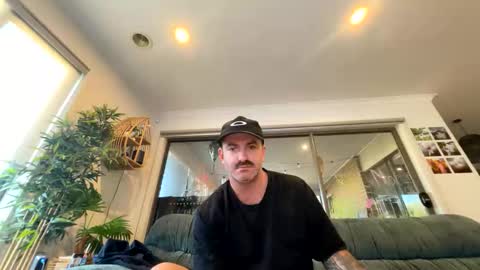 Snapshot of austintoner85 chatting on April 2026 05:21:01 AM austintoner85 online show from April 2026 05:21:01 AM