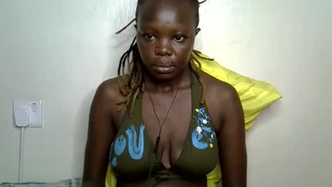 Snapshot of autumnbeagle chatting on November 2025 01:06:02 AM autumnbeagle online show from November 2025 01:06:02 AM