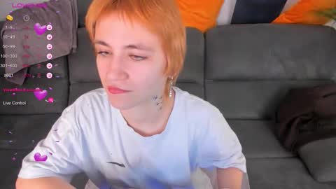 Snapshot of autumnwhisper_ chatting on March 2026 09:21:02 PM Alice online show from March 2026 09:21:02 PM