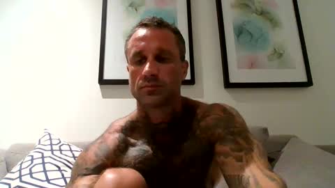 auzzep1 online show from January 2025 03:00:02 PM