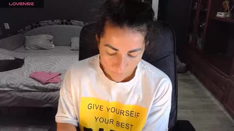 Snapshot of ava__doll chatting on November 2025 11:54:01 AM Ava online show from November 2025 11:54:01 AM