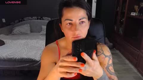 Snapshot of ava__doll chatting on November 2025 09:41:01 AM Ava online show from November 2025 09:41:01 AM