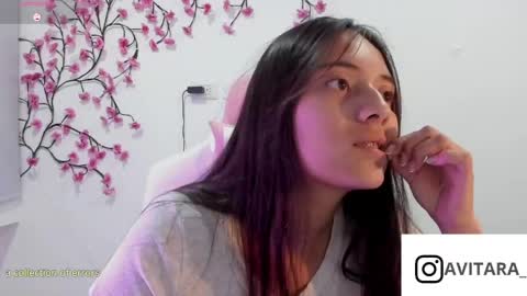 Snapshot of ava_broown chatting on May 2026 03:02:02 AM online show from May 2026 03:02:02 AM