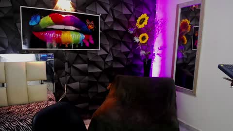 ava online show from December 2024 03:10:02 PM