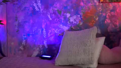 Ava online show from June 2026 08:08:02 PM