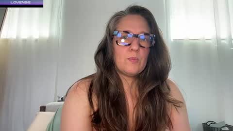 Ava . Support my channel by using my affiliate link to make your account  Thanks  online show from July 2026 05:52:01 PM