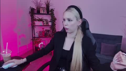 Ava nonude online show from September 2025 10:39:02 AM