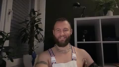 Nice Username online show from April 2026 12:54:02 AM