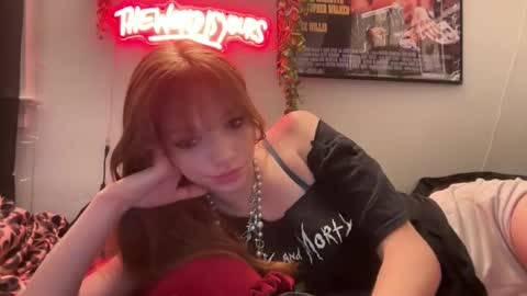 avaxlee online show from June 2026 12:49:01 AM