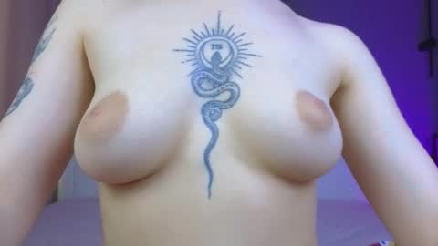 avgustina_love online show from February 2026 10:43:01 AM