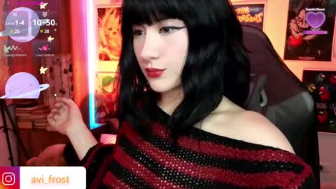 Snapshot of avi_frost chatting on February 2025 07:33:02 AM Saraaaa independent model 3 online show from February 2025 07:33:02 AM