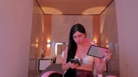 Snapshot of avigail_xo chatting on February 2026 06:57:02 PM Avigail online show from February 2026 06:57:02 PM