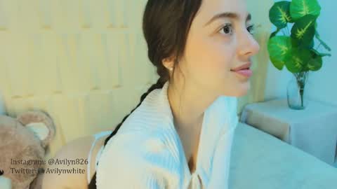 Snapshot of avilyn chatting on February 2026 04:19:01 PM Avilyn online show from February 2026 04:19:01 PM