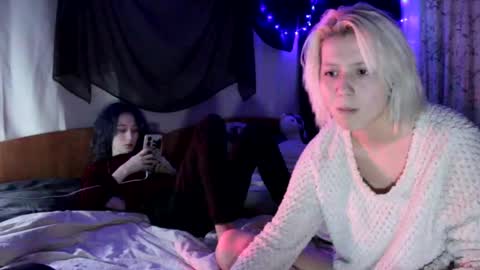 Avny online show from October 2025 12:04:01 AM