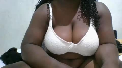 avril254 online show from January 2026 02:11:01 PM