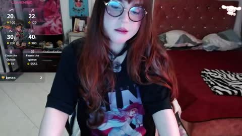 Snapshot of avril2809 chatting on February 2026 04:39:02 AM Abril online show from February 2026 04:39:02 AM