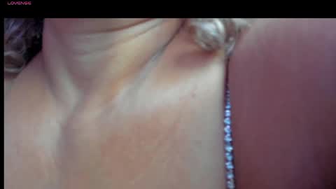 avril_jonson online show from May 2026 09:38:01 PM