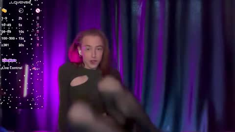 avril_pearly_ online show from February 2026 11:04:01 AM