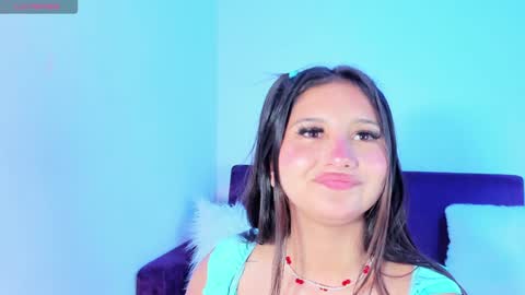 Avy  online show from December 2024 01:00:02 PM